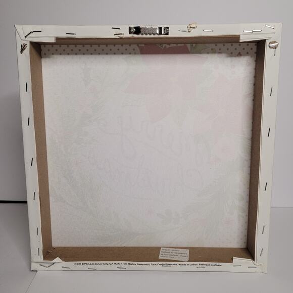 Square "Merry Christmas" Poinsettia Wreath Sign - Picture 7 of 14